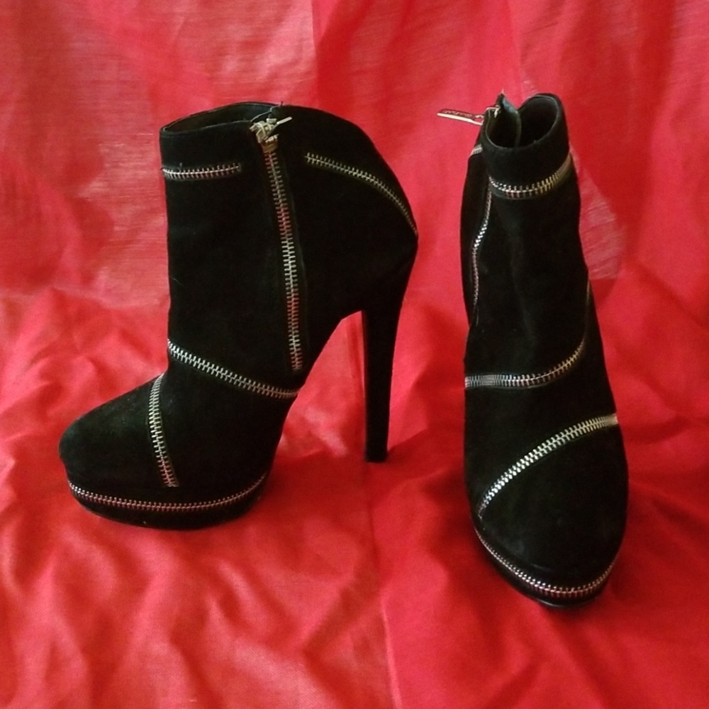 Platform booties
